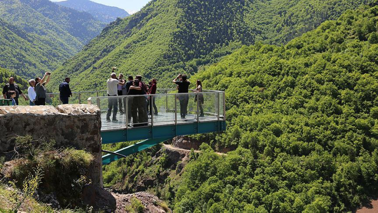 Artvin Cam Teras