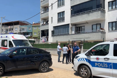 Bursa'da korkunç cinayet... Eşini çocuğunun yanında defalarca bıçaklayarak öldürdü