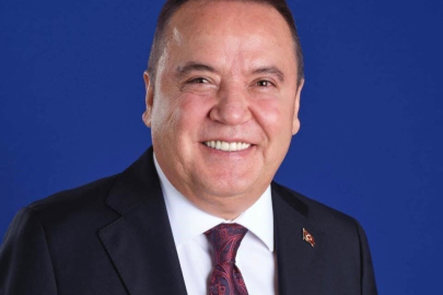 Muhittin Böcek'ten dikkat çeken iddialar! "950 bin euroyu Ferdi Zeyrek'e teslim ettim"