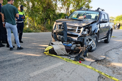 Yumurtalık'ta feci kaza: Kamyonetle çarpışan 82 yaşındaki motosikletli öldü