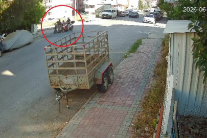 Manavgat’ta motorlu ve elektrikli bisiklet çarpıştı: 4 yaşındaki çocuk yaralandı