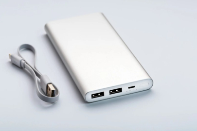 Uçakta powerbank taşımak yasak mı?