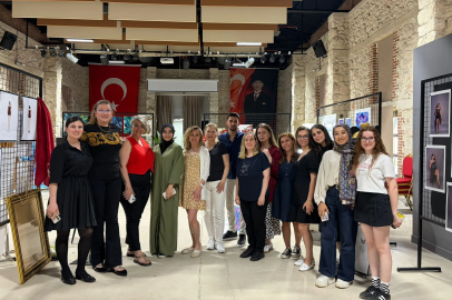 Çukurova Üniversitesi’nde genç tasarımcıların eserleri sanatseverlerle buluştu