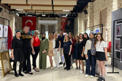 Çukurova Üniversitesi’nde genç tasarımcıların eserleri sanatseverlerle buluştu