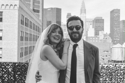 Hasan Can Kaya ile Duygu Karabaş New York'ta Türkevi'nde evlendi