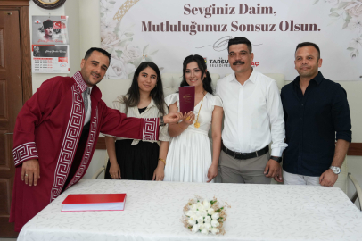 Tarsus'ta "06.06.2026" senfonisi: Bando takımı eşliğinde 25 çift dünyaevine girdi