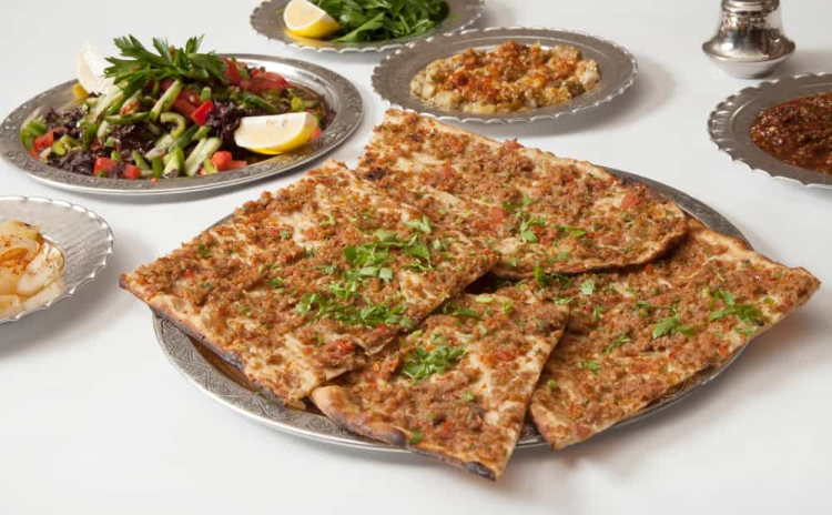Etli Ekmek