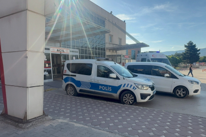 Alacak verecek kavgası kanlı bitti: Amca oğulları birbirine girdi, 1 ölü 3 yaralı