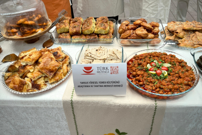 Tarsus'ta yöresel lezzetler tanıtıldı! Coğrafi işaretli ürünler ilgi gördü