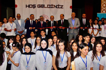Yüreğir’de bilim rüzgârı: TÜBİTAK 4006-C Bilim Fuarları Festivali düzenlendi