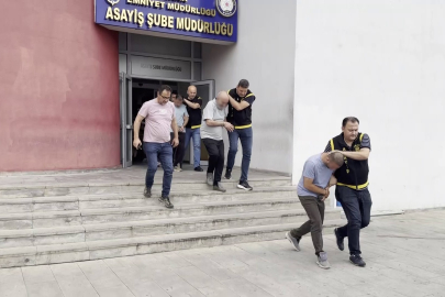 Adana'da aranan şahıslara operasyon: 9 firari hükümlü yakalandı