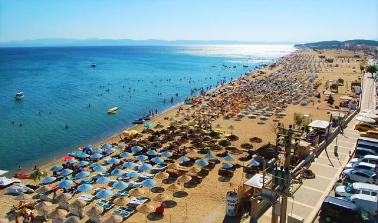 sarımsaklı plajı