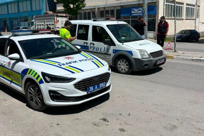 Tomarza'da feci motosiklet kazası: Ağır yaralanan sürücü Kayseri'ye sevk edildi