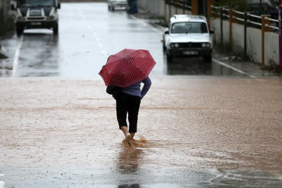 Akdeniz için kuvvetli yağış alarmı! 13 Haziran Pazar Adana, Mersin ve Osmaniye için Meteoroloji'den uyarı