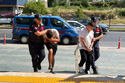 Antalya'da Alman turistin evine girip parasını gasbeden 4 şüpheli tutuklandı