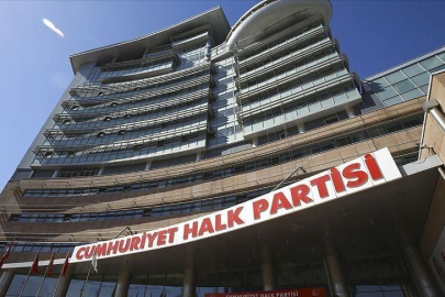 CHP'de yeni kriz: Ali Mahir Başarır ve Gökhan Günaydın'ın grup başkanvekilliği düştü
