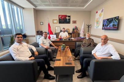 Sağlık-Sen Adana Şubesi, 5 Ocak Devlet Hastanesi’nde sağlık çalışanlarının talepleri masaya yatırdı