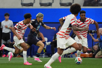 ABD'den Dünya Kupası'na Fırtına Gibi Başlangıç! Paraguay'ı 4 Golle Geçti