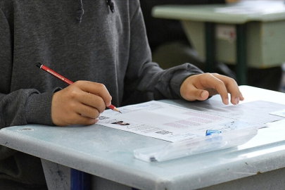 LGS 2026 başladı! LGS saat kaçta bitiyor? LGS kaçta başladı, kaçta sona erecek?