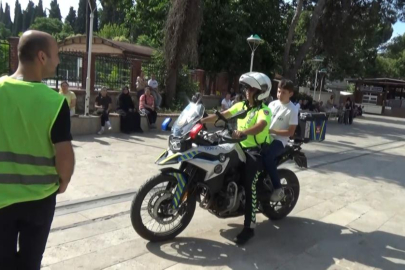 LGS'ye saniyeler kala yetişti! Kimliğini unutan öğrenci için polis ve vatandaşlar seferber oldu