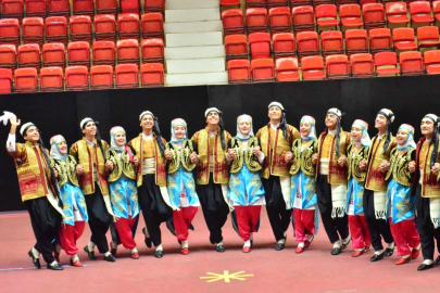 Adana’da ücretsiz sanat kursları 7 ilçeye yayılıyor