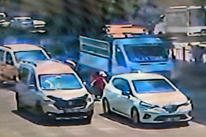 Adana’da feci kaza: İki aracın çarptığı 4 yaşındaki çocuk yaşamını yitirdi