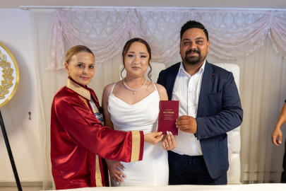 Mersin'de nikah dairesi "16.06.2026"da evlenmek isteyenleri ağırladı