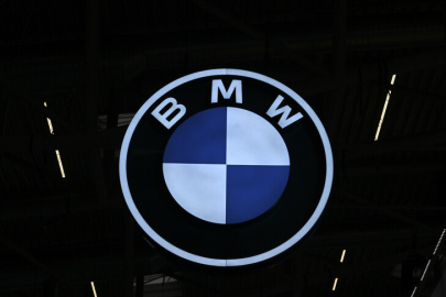 BMW’den kötü haber: Dev otomotiv grubu hedef küçülttü