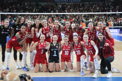 Filenin Sultanları’ndan Fransa’ya geçit yok: 3-0’lık net galibiyet