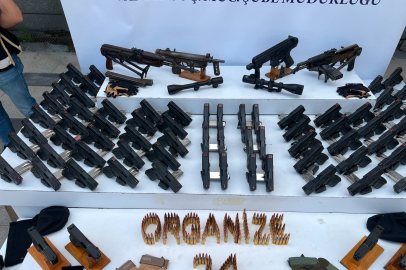 Otokoç'a silahlı saldırı ve Can Polat cinayetinde sıcak gelişme: Uzun namlulu silah ve tabancalar ele geçirildi