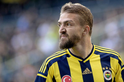 37 yaşındaki Caner Erkin futbolu bıraktı