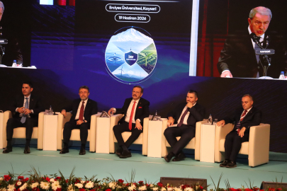 Bakan Kurum: Depremden sonra 2 yılda 455 bin konutu bitirmek kolay iş değil