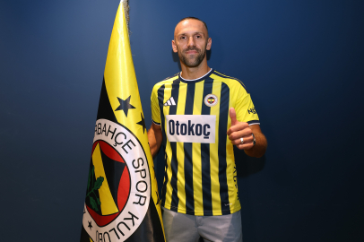 Fenerbahçe, Vedat Muriqi ile 3 yıllık sözleşme imzaladı
