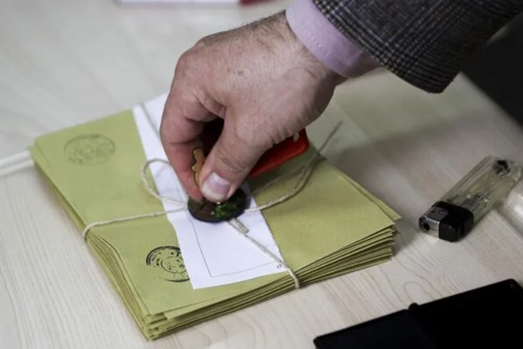 Ünlü İsimler, 31 Mart 2024 Mahalli İdareler genel seçimlerinde oylarını kullandı