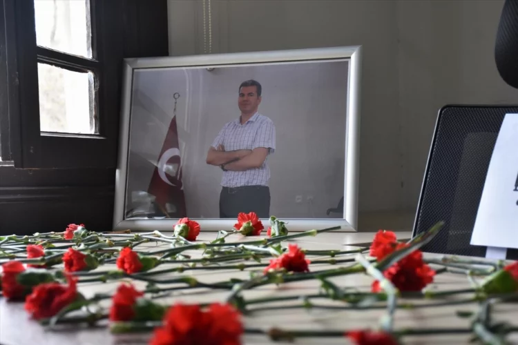 Adana'da depremde hayatını kaybeden öğretmenin projeleri yarım kalmayacak