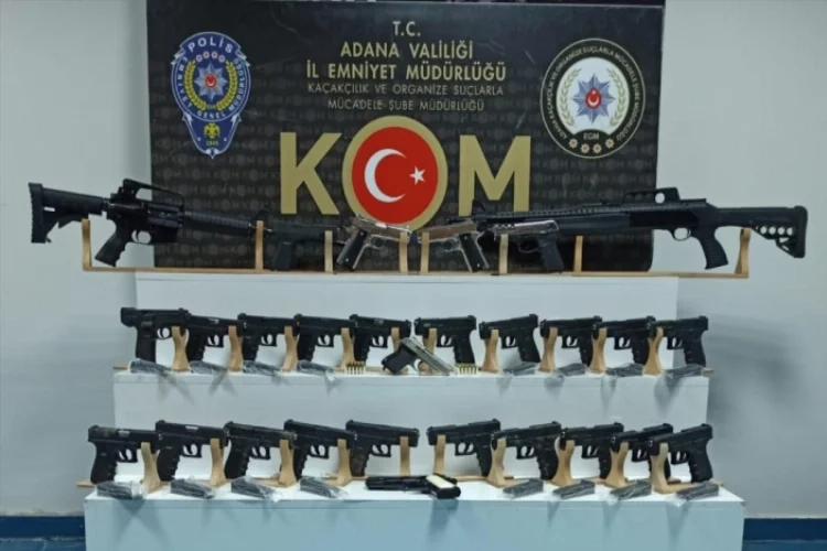 Adana'da kaçak silah operasyonunda 3 şüpheli tutuklandı