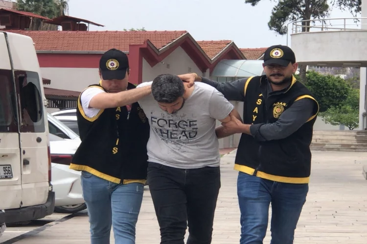 Adana'da "kafa atarak" bir kişinin ölümüne neden olan zanlı tutuklandı