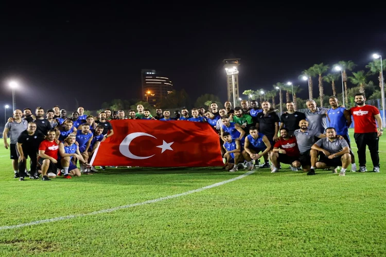 Adana Demirspor'a 'Tur' yakışır