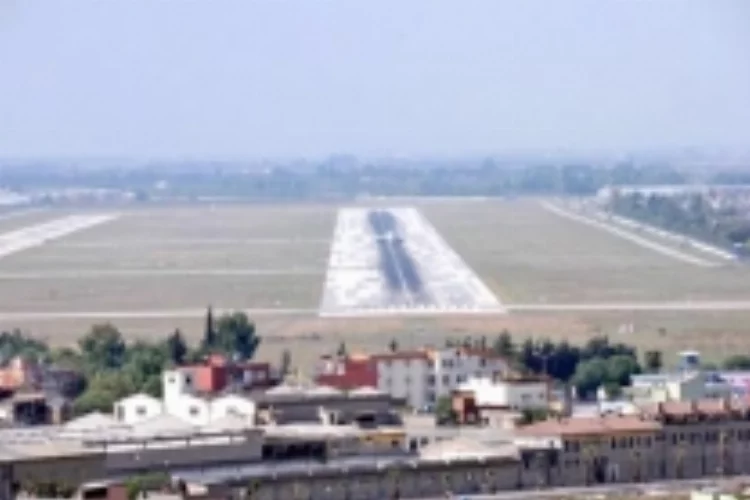 "Adana Havaalanı kapatılamaz"