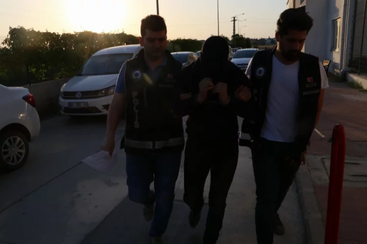  Adana merkezli 6 ilde asker  ve polise FETÖ operasyonu