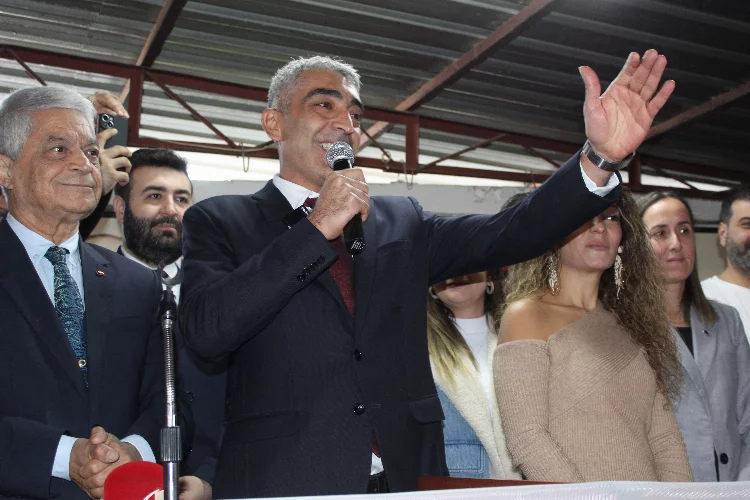 Hüseyin Orhan CHP Seyhan İlçe Başkanlığı’nda aday adaylığını açıkladı