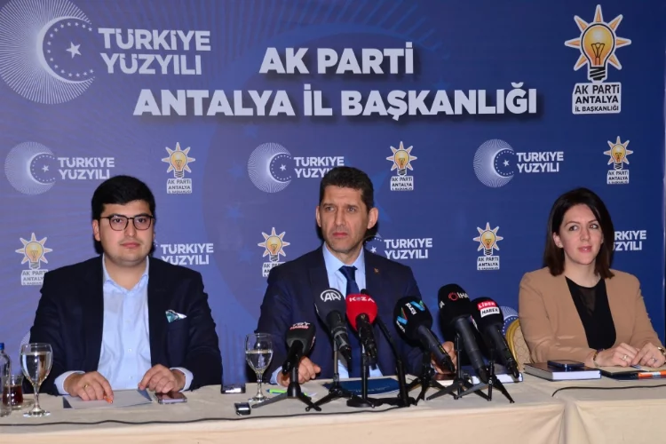 AK Parti Antalya İl Başkanlığına atanan Ali Çetin basın mensuplarıyla buluştu