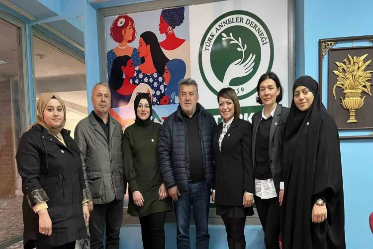 Alaplı Türk Anneler Derneği’nden 150 adet yardım kolisi