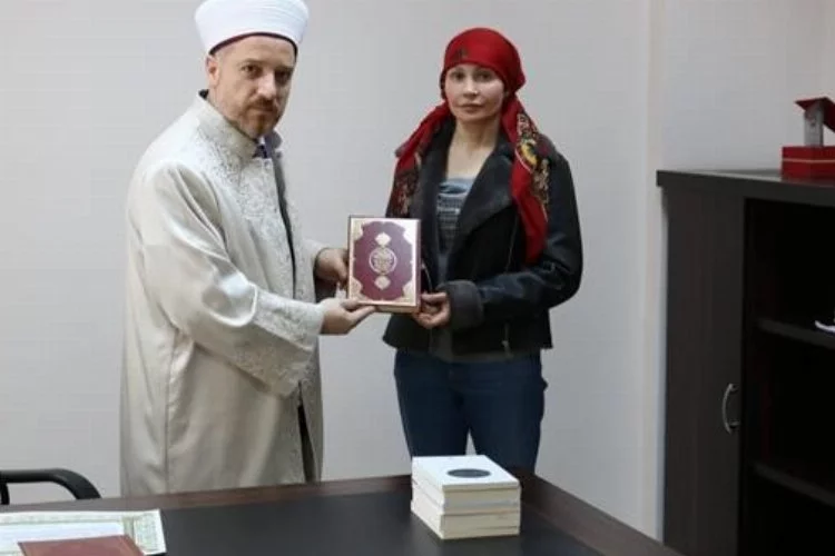 Alman psikolog sevdiği için geldiği Mardin'de Müslüman oldu