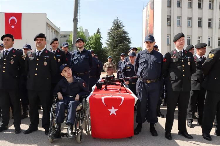 ANKARA - Engellilere bir günlük temsili askerlik