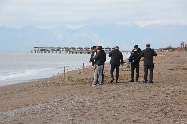 Antalya'da sahilde neler oluyor! Kıyıya vurmuş 2 ceset daha bulundu