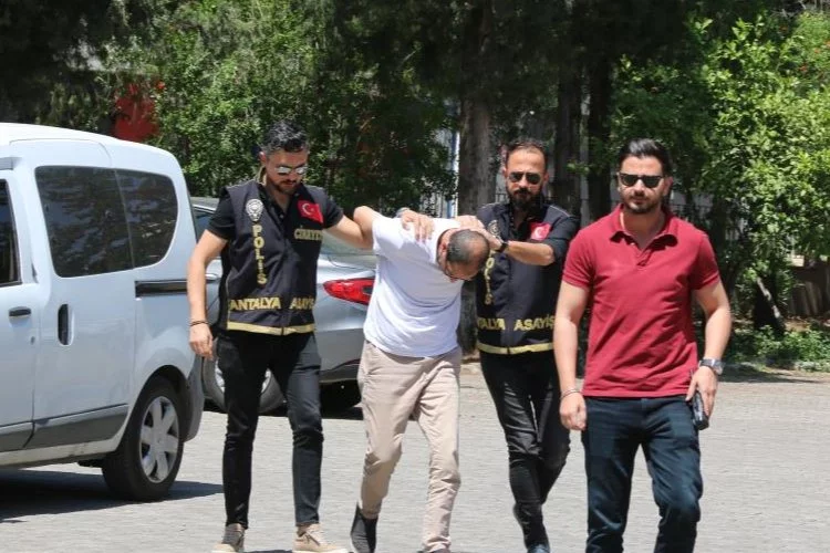 Antalya'da trafik tartışması cinayete dönüştü