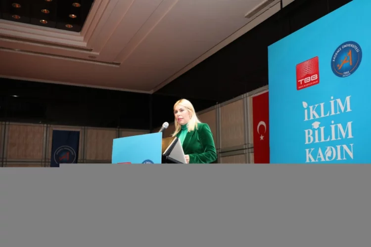 Antalya'da "İklim, Bilim ve Kadın" konulu çalıştay düzenlendi