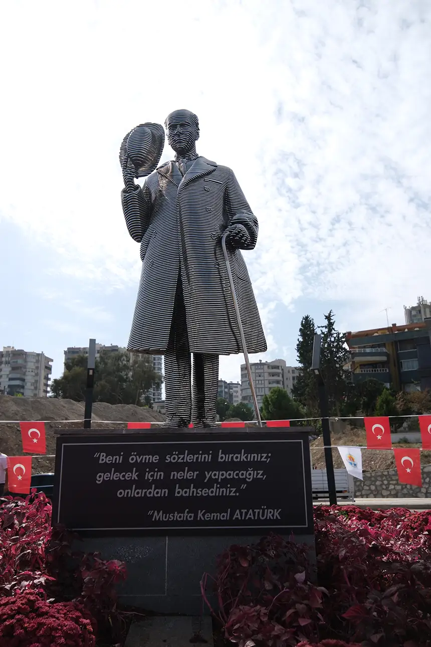 Atatürk Anıtı Açılışı 1