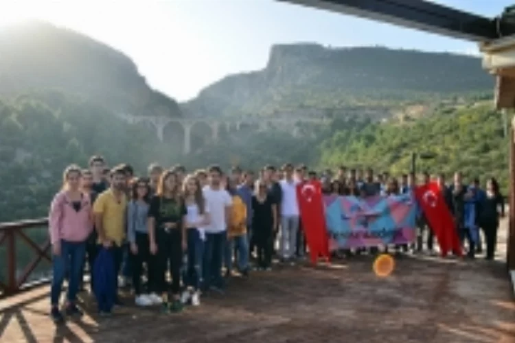 Avrupalı gençler Adana’nın gönüllü turizm elçisi oldu